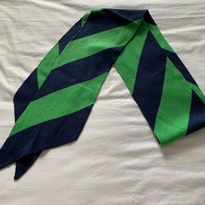 EUC! Gap Scarf